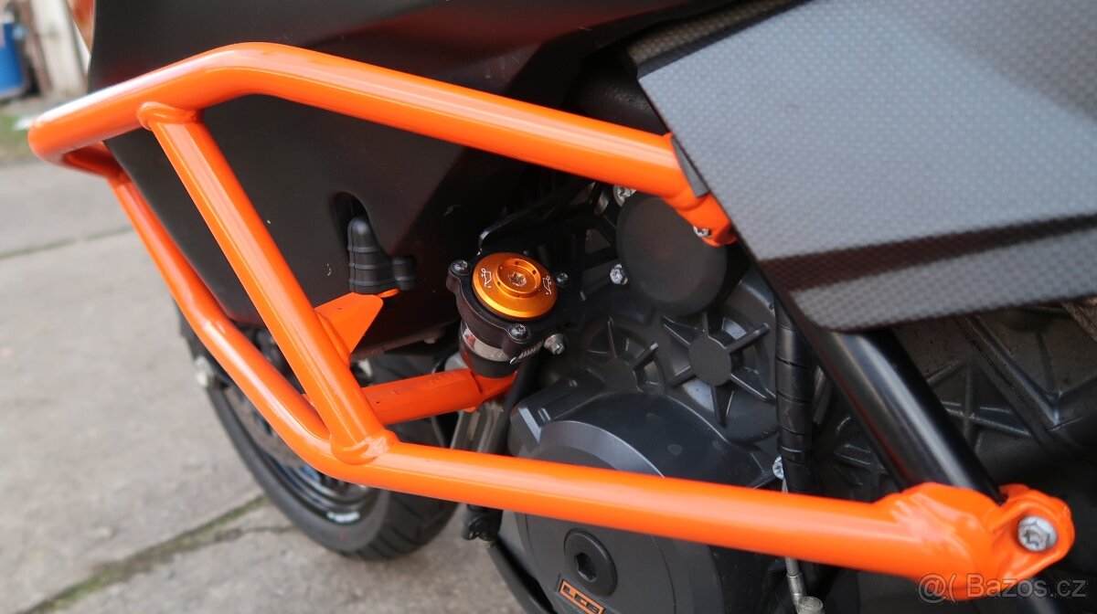 KTM 1190 Adventure - 9