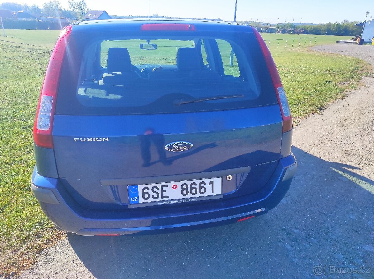 Ford Fusion 1.6 Tdci - 9