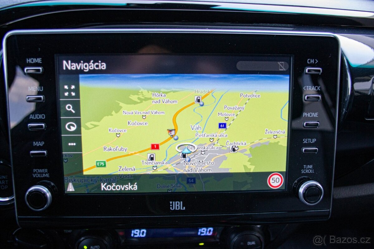 Toyota Hilux DC 2.8 I D-4D Invincible 4x4 A/T - 9