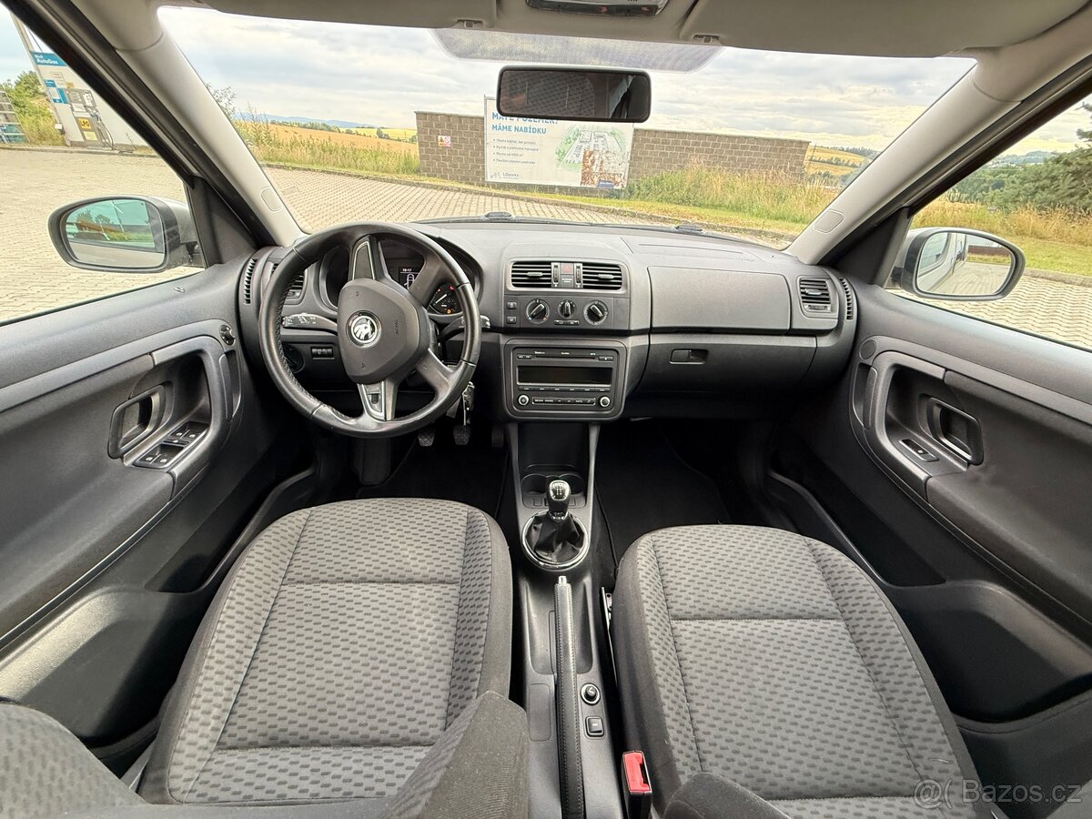 Škoda Roomster 1,6 TDI AMB bez koroze - 9
