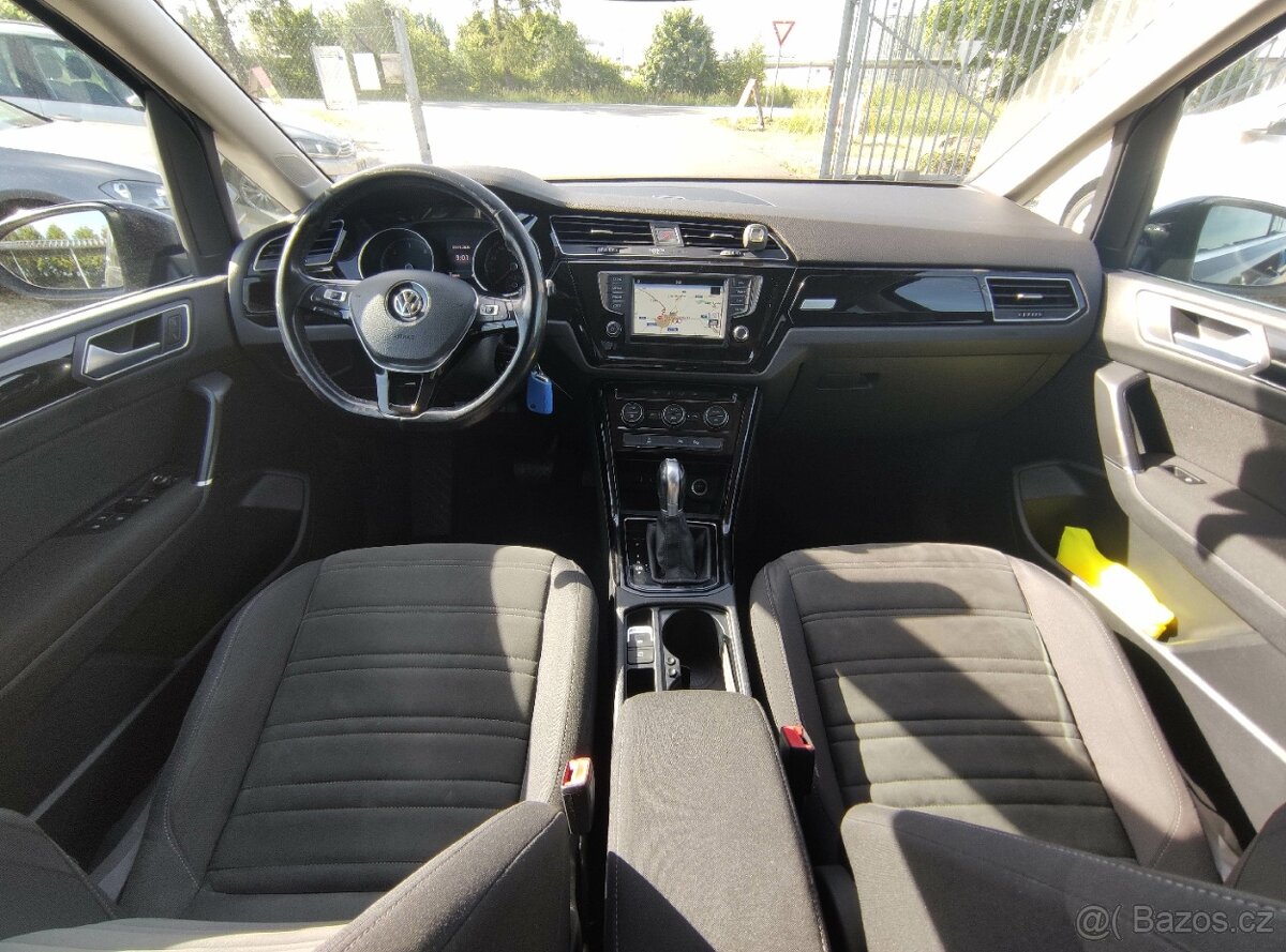 VW TOURAN 2.0 TDi 110KW HIGHLINE,DSG,ALU,NAVI,AUX,USB,WLAN. - 9