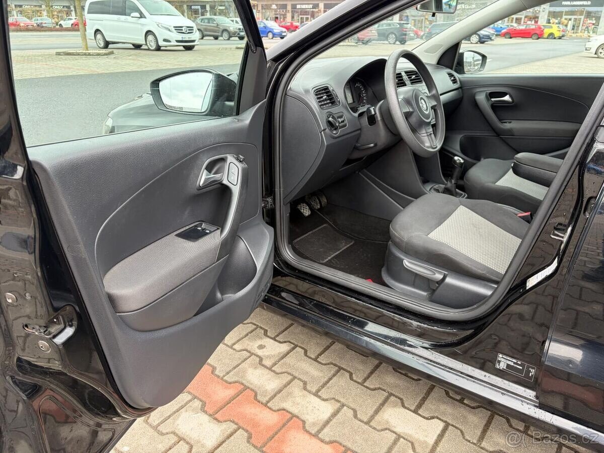Volkswagen Polo 1.2i 44kw ČR - 9