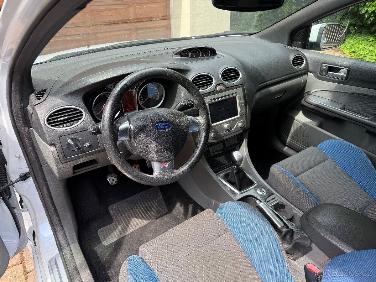 Ford Focus ST 225 - 117tkm, 166kw, 2009 - 9