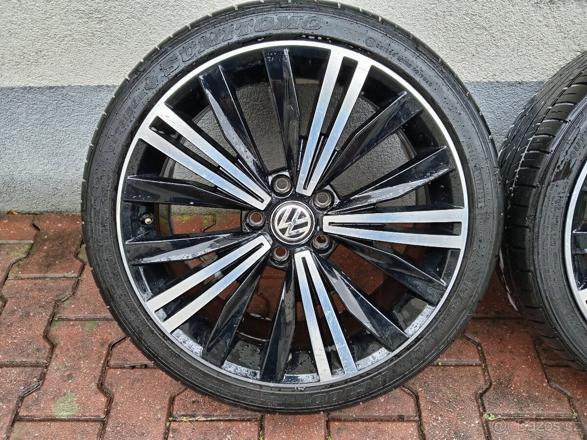 Originál ALU kola VW Škoda R18 + letní pneu - 9