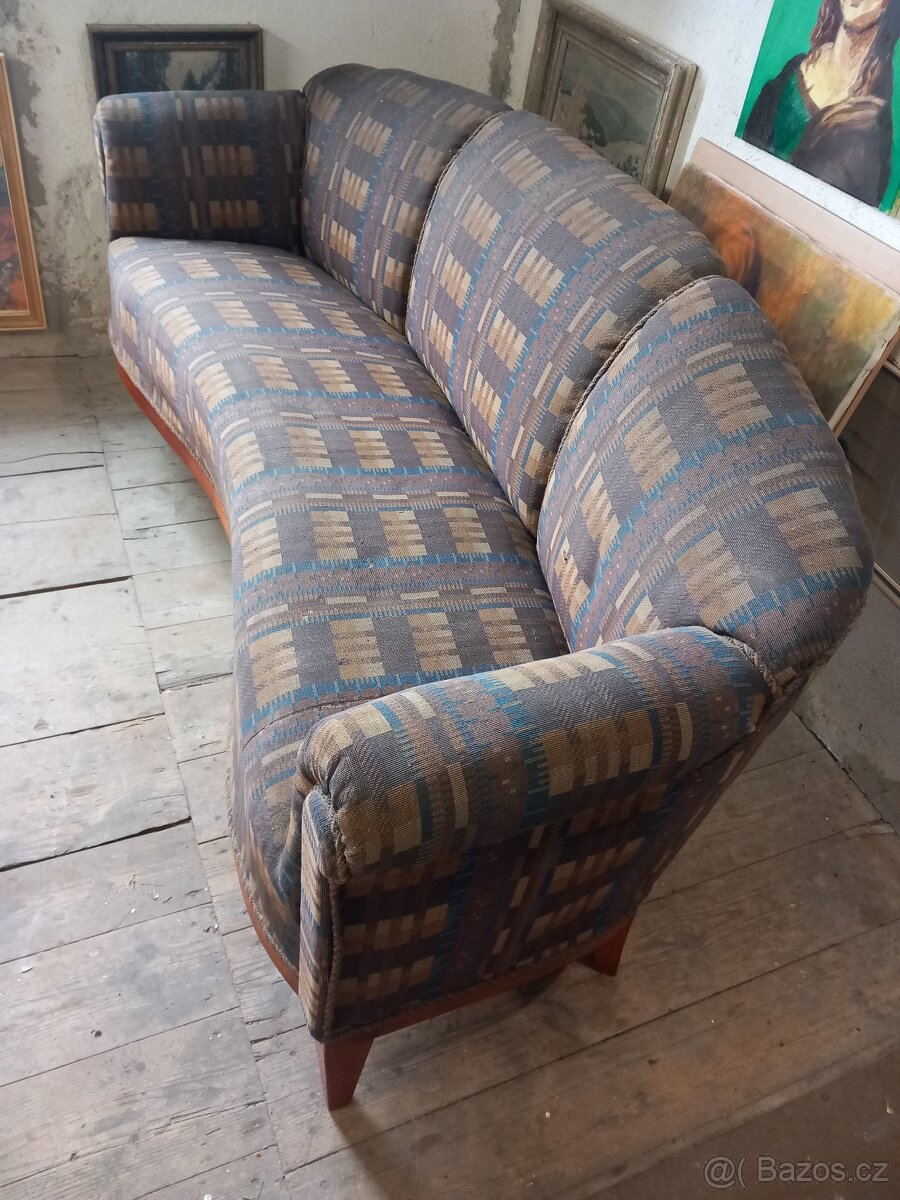 100 let staré sezení - 9