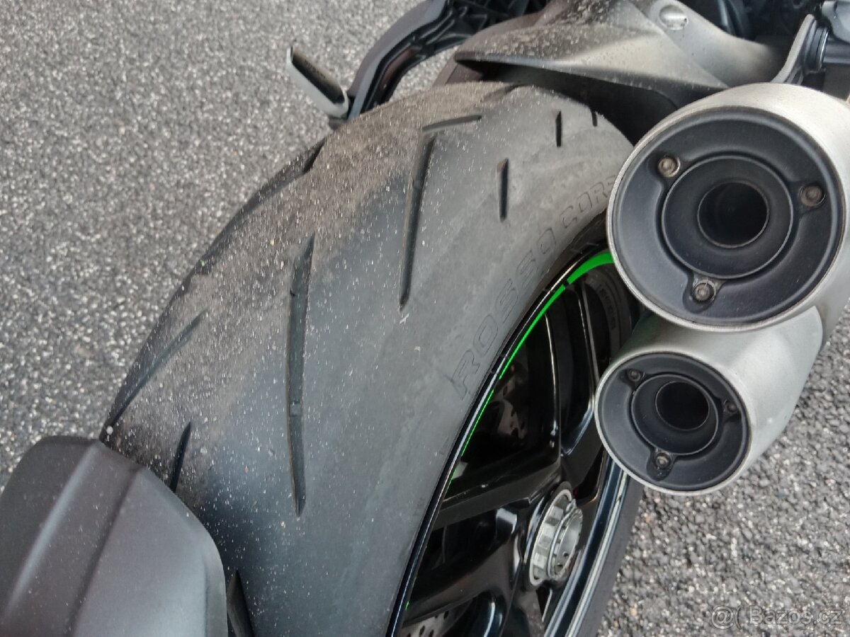 Ducati Monster 1200 - 9