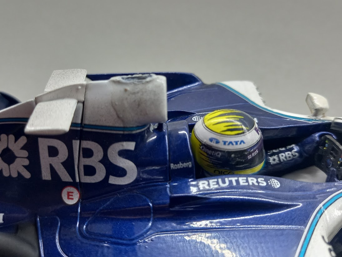 F1 WILLIAMS COSWORTH FW28 NICO ROSBERG HOTWHEELS 1:18 - 9