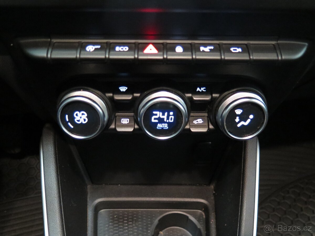 Dacia Duster 1.3TCe 130, navi,kamery,výhřev - 9