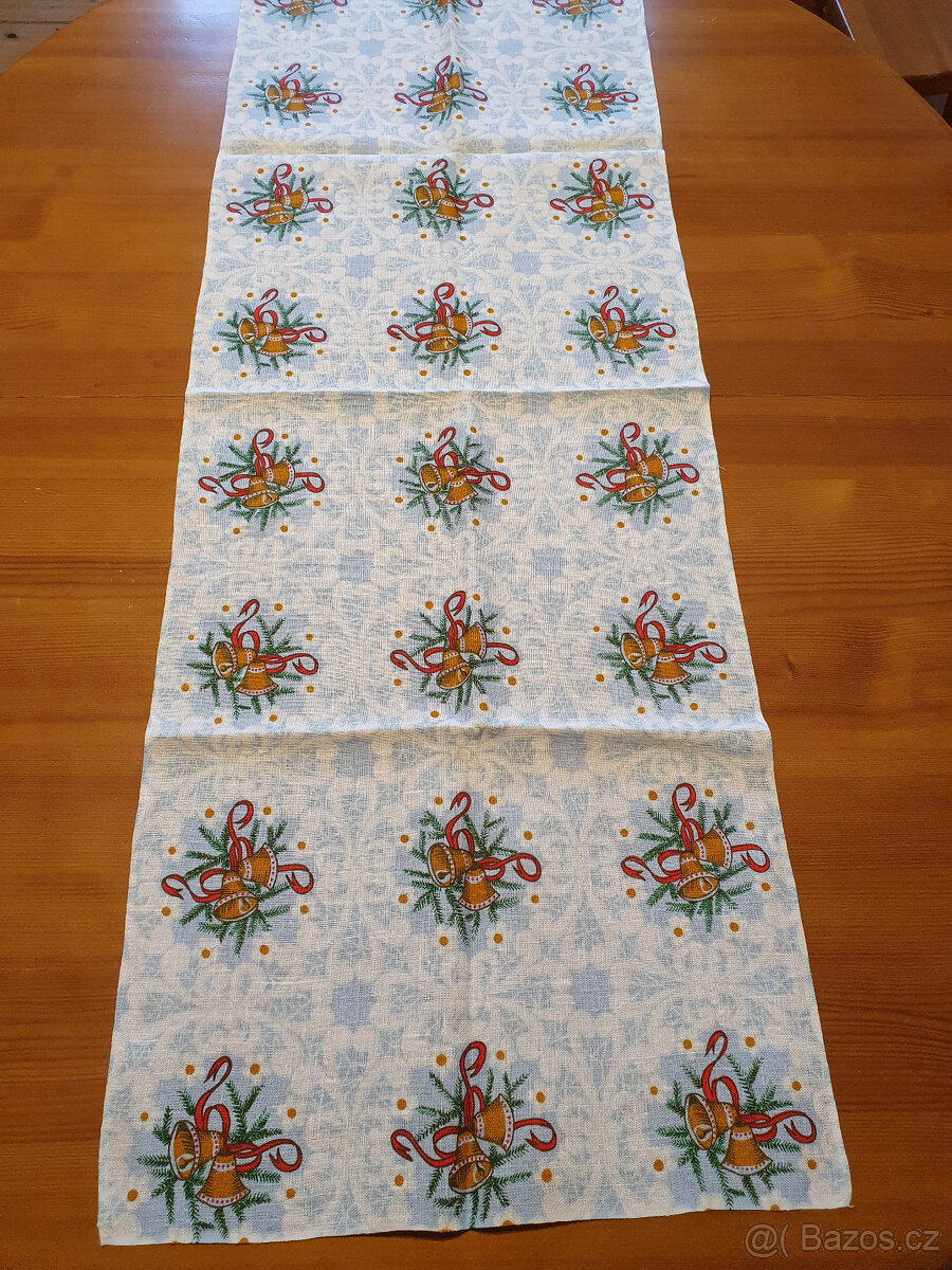 Staré retro vánoční ubrusy a prostírání - 9
