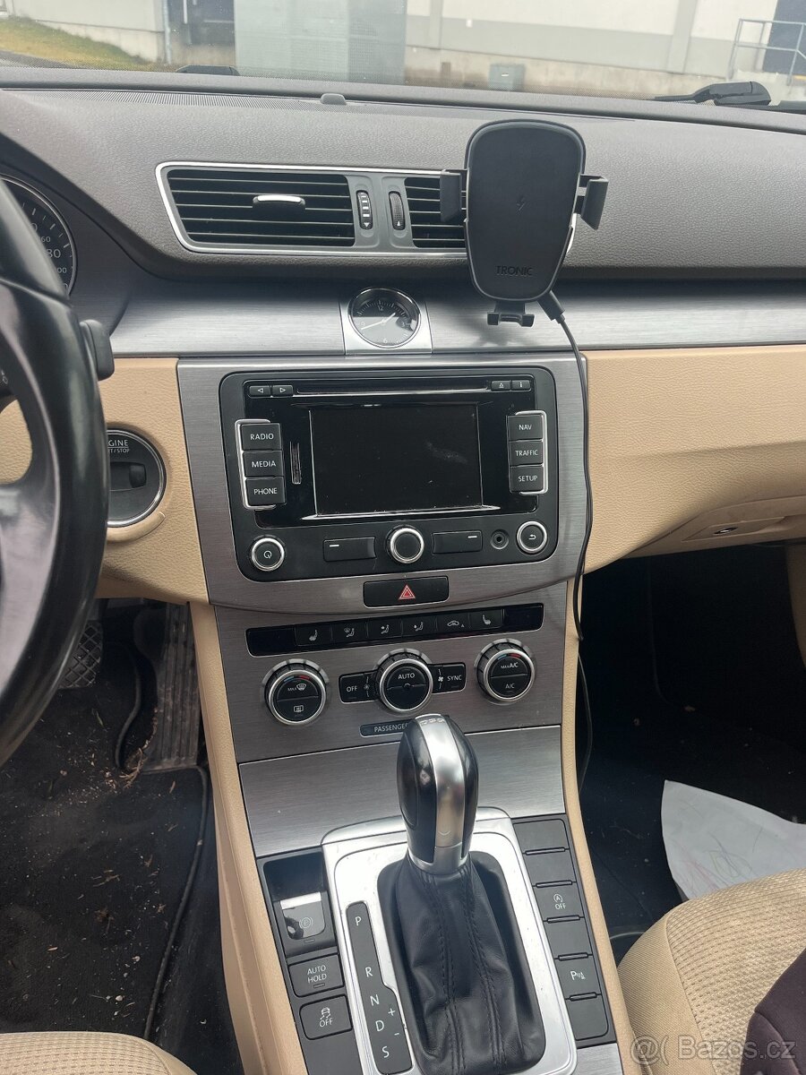 Volkswagen Passat B7, 2.0TDi 103kW, r.v. 2014 - 9