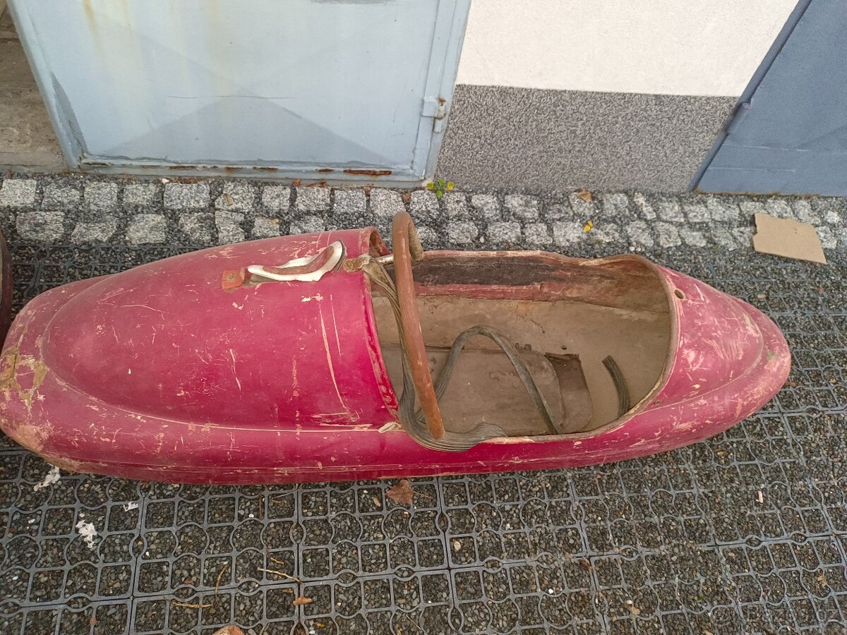 sidecar velorex 560 díly - 9