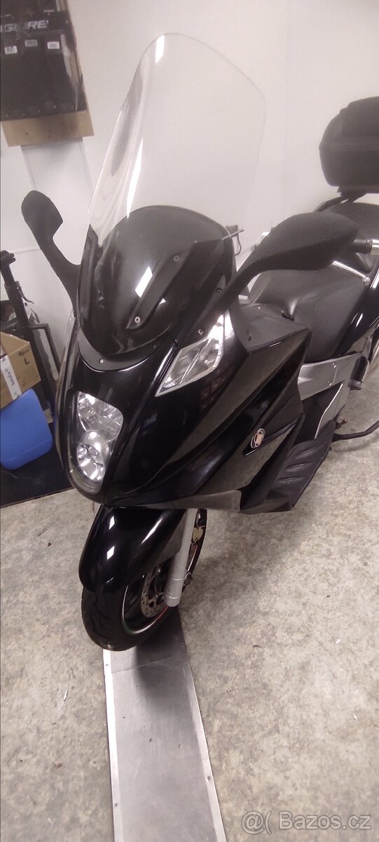 Gilera GP800 - 9
