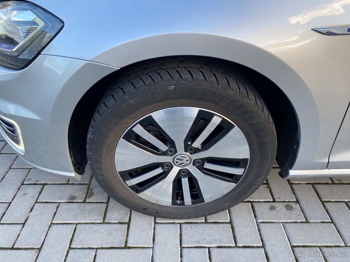 Volkswagen e-Golf, 100kW-LED-TEPELNÉ ČERPADLO - 9