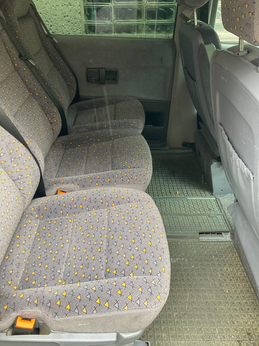 Mercedes-Benz Vito - 9