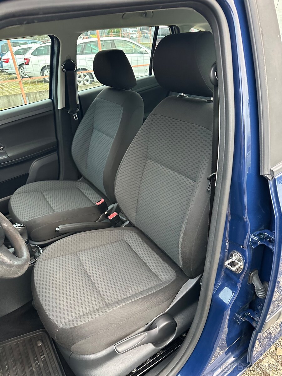 Škoda Fabia 2 facelift, 1.6 Tdi 66 kw model 2011 - 9