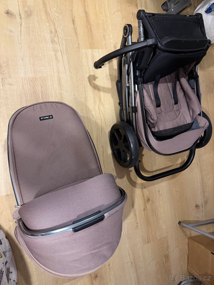 Prodám skoro nový kočárek po dceři Espiro Next up - 9