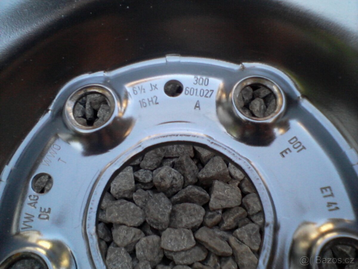 16 plechové disky VW Passat B8,Škoda Superb III - 9