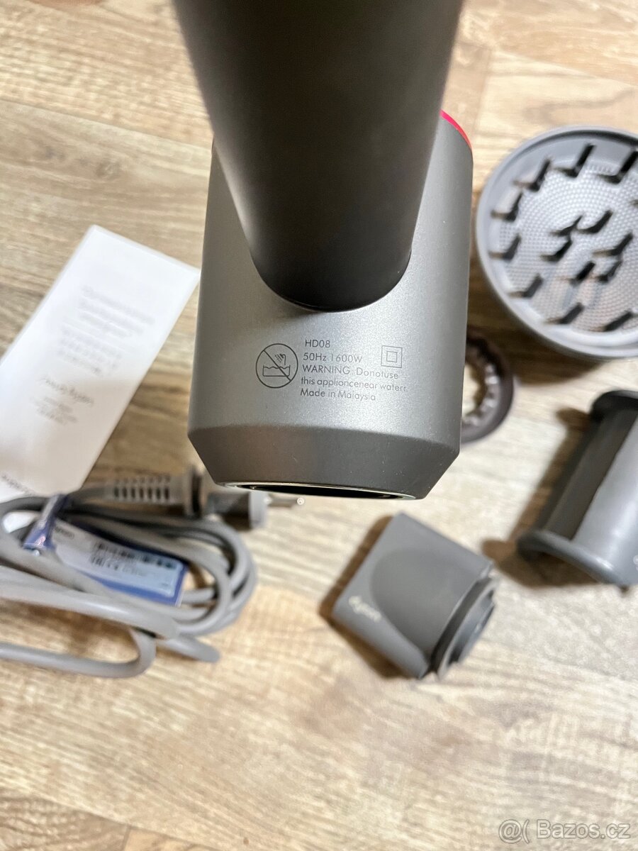 Dyson Supersonic fén na vlasy - 9