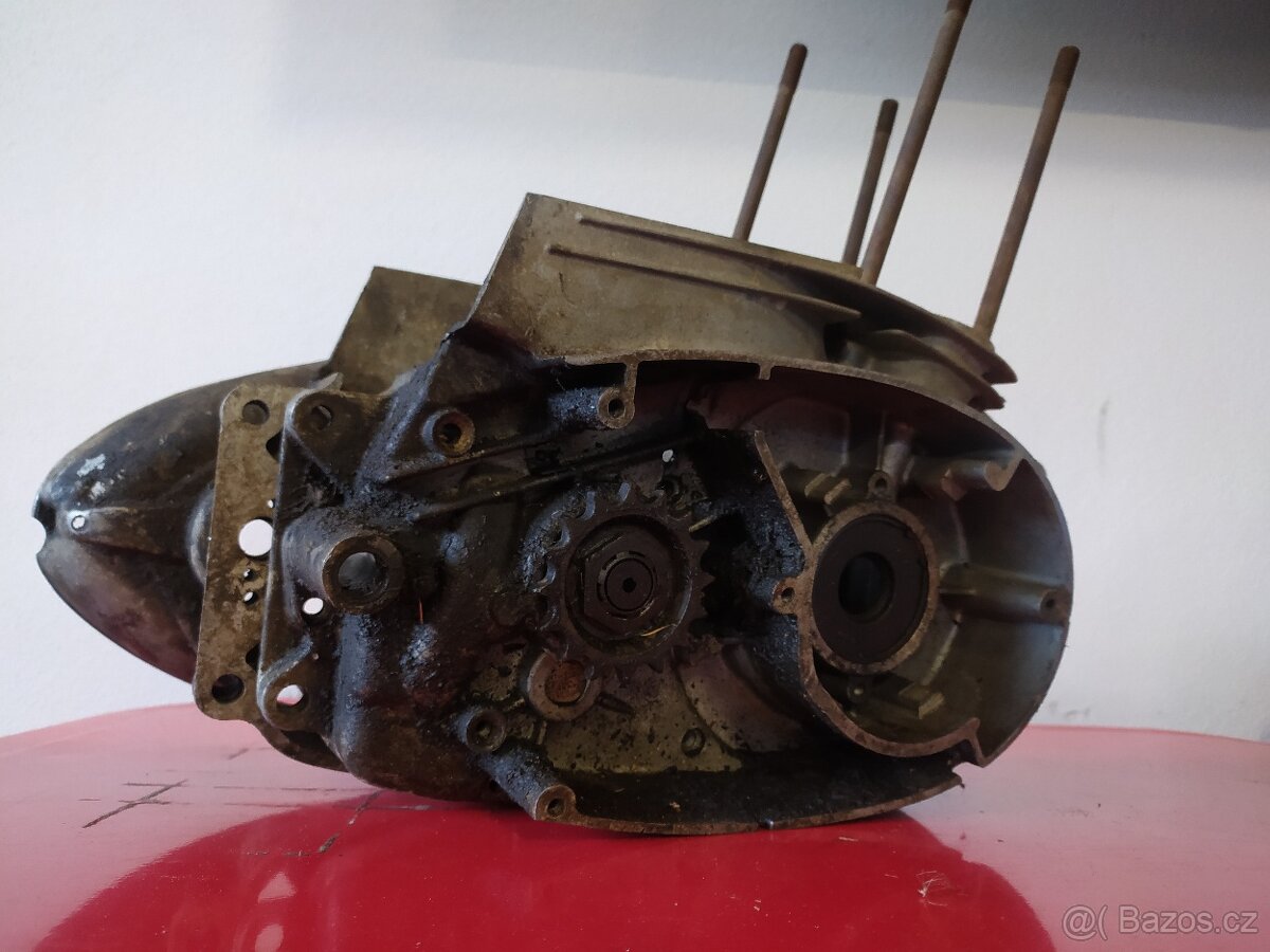 Kartery Jawa 250 panelka - 9