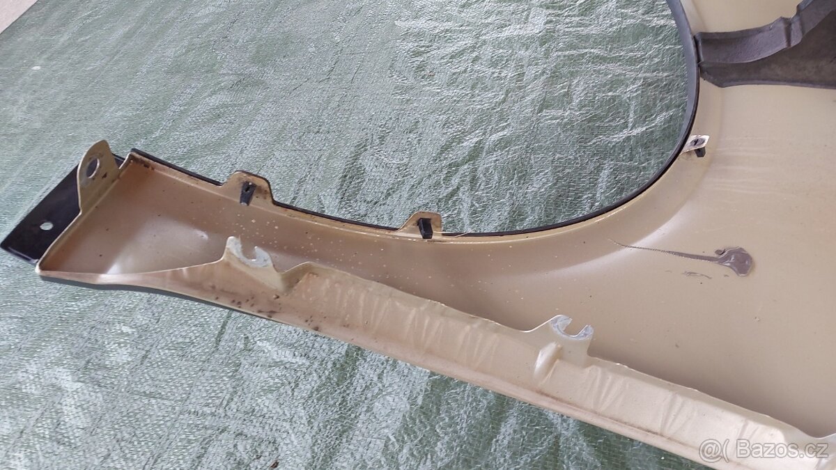 Škoda Octavia 2 - Blatník PP zlatá LF1U - 9