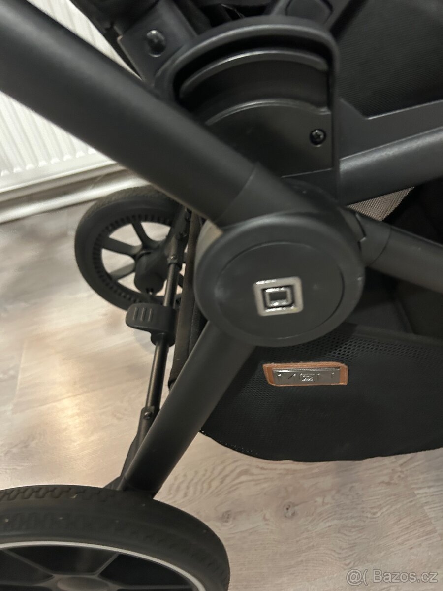 Prodám kočárek značky MOON - 9