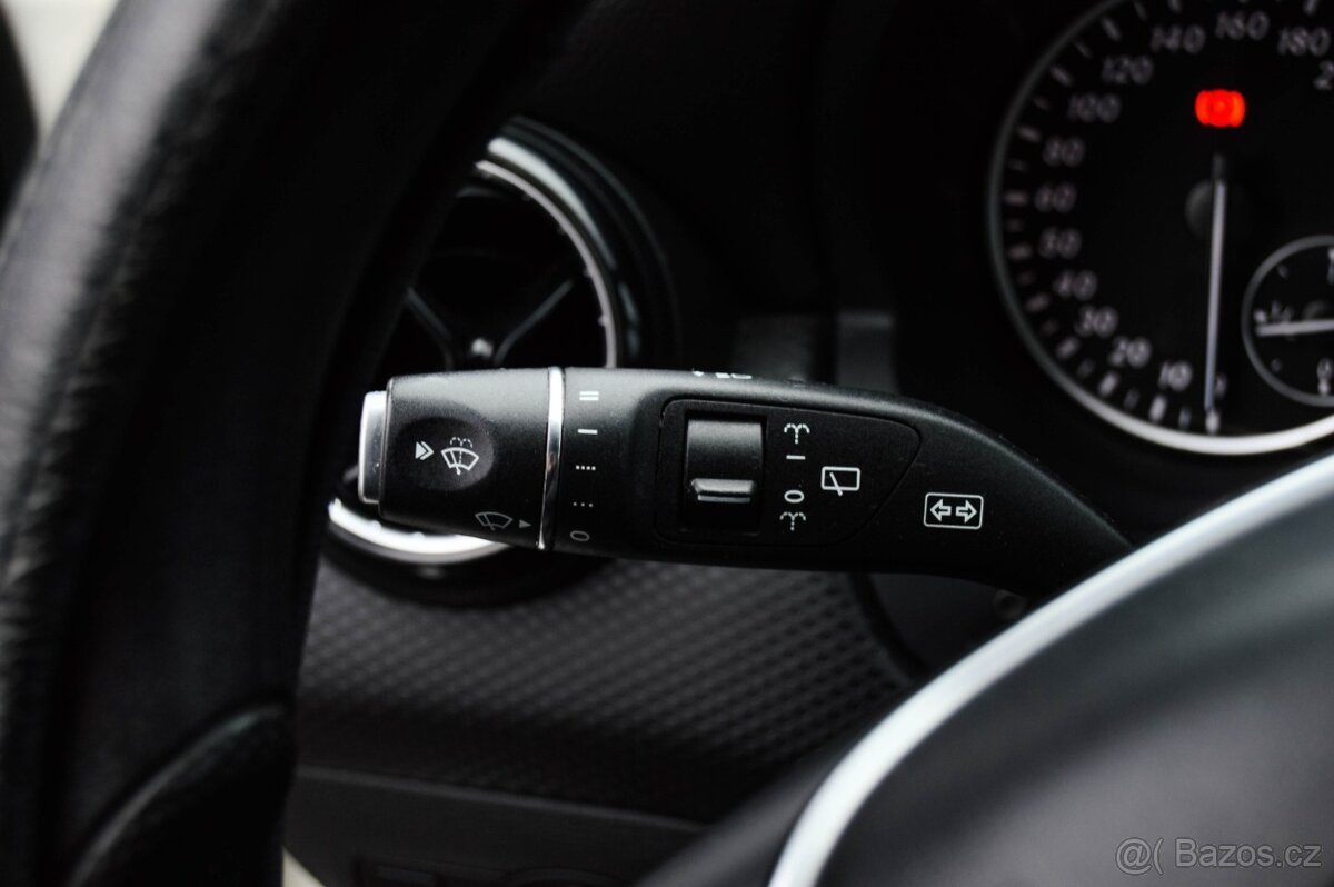 Mercedes-Benz A trieda 180 - 9