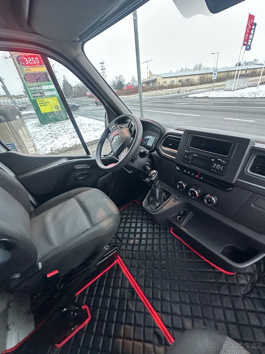 Renault Master - 9