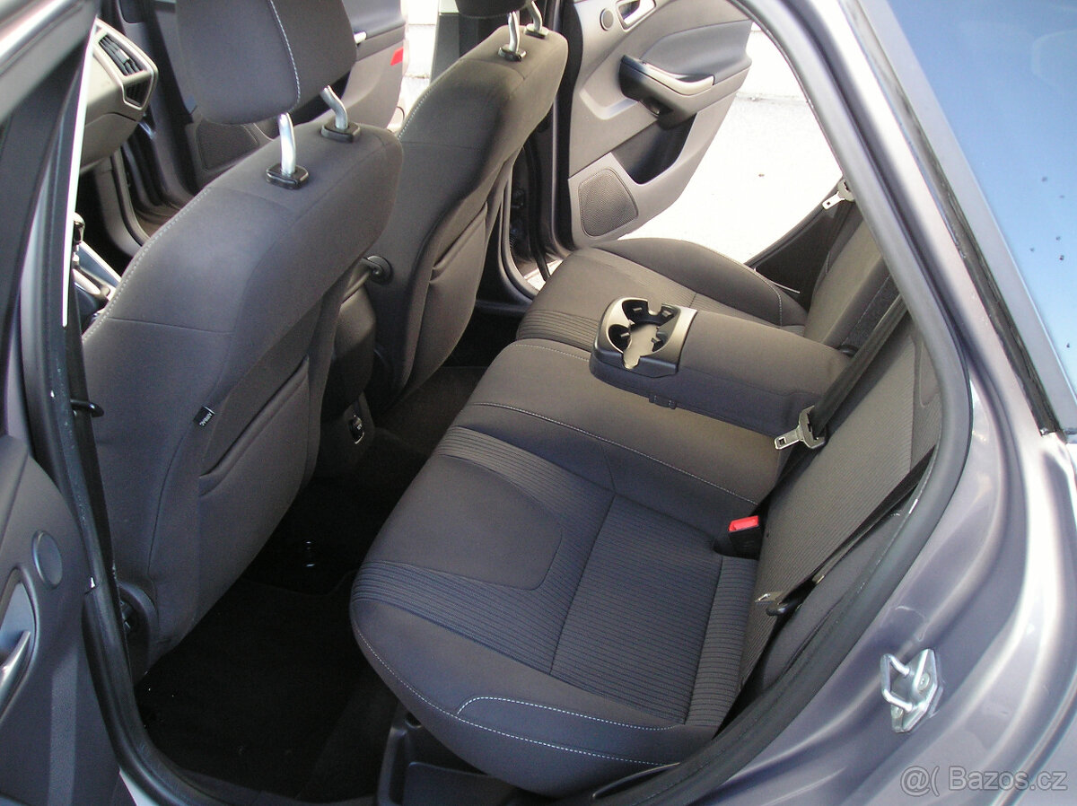 FORD FOCUS COMBI 1.6 EcoBoost 110KW RV-12/2011 - 9