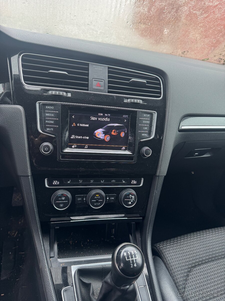 Prodám náhradní díly na ve golf 7 - 9