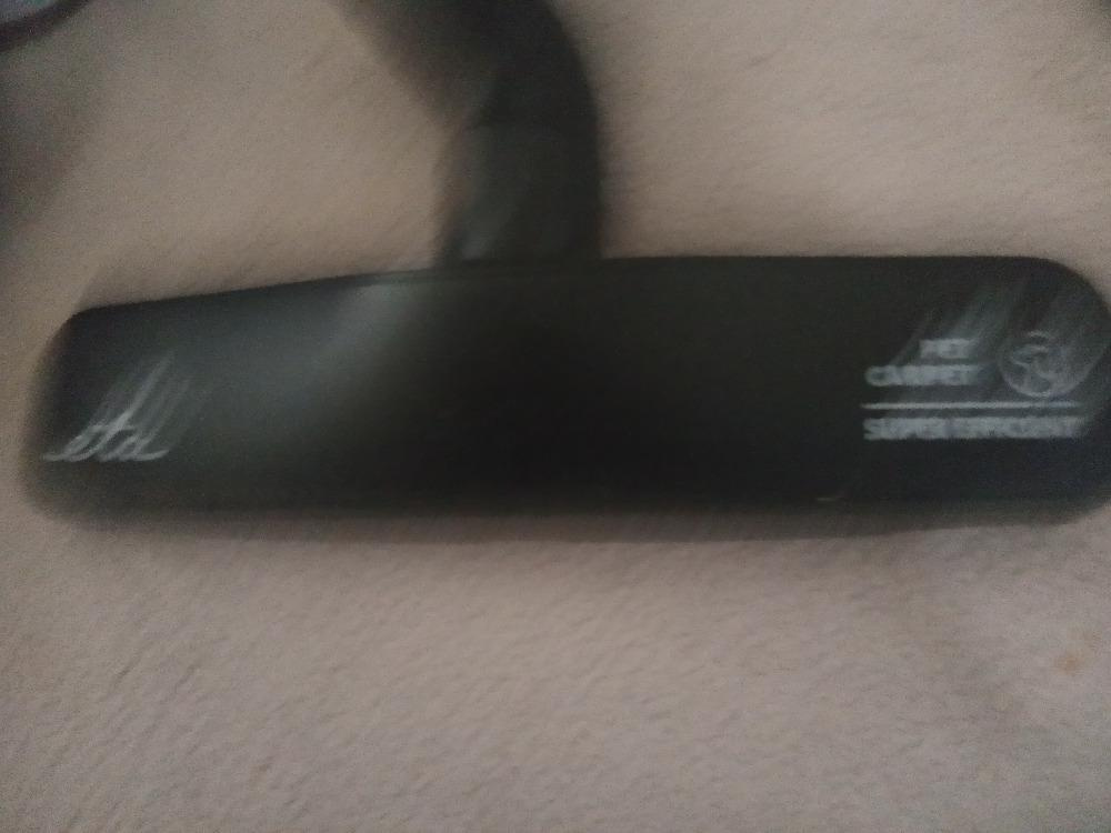 NOVÝ bezsáčkový vysavač ETA, i na zvířecí srst - 9