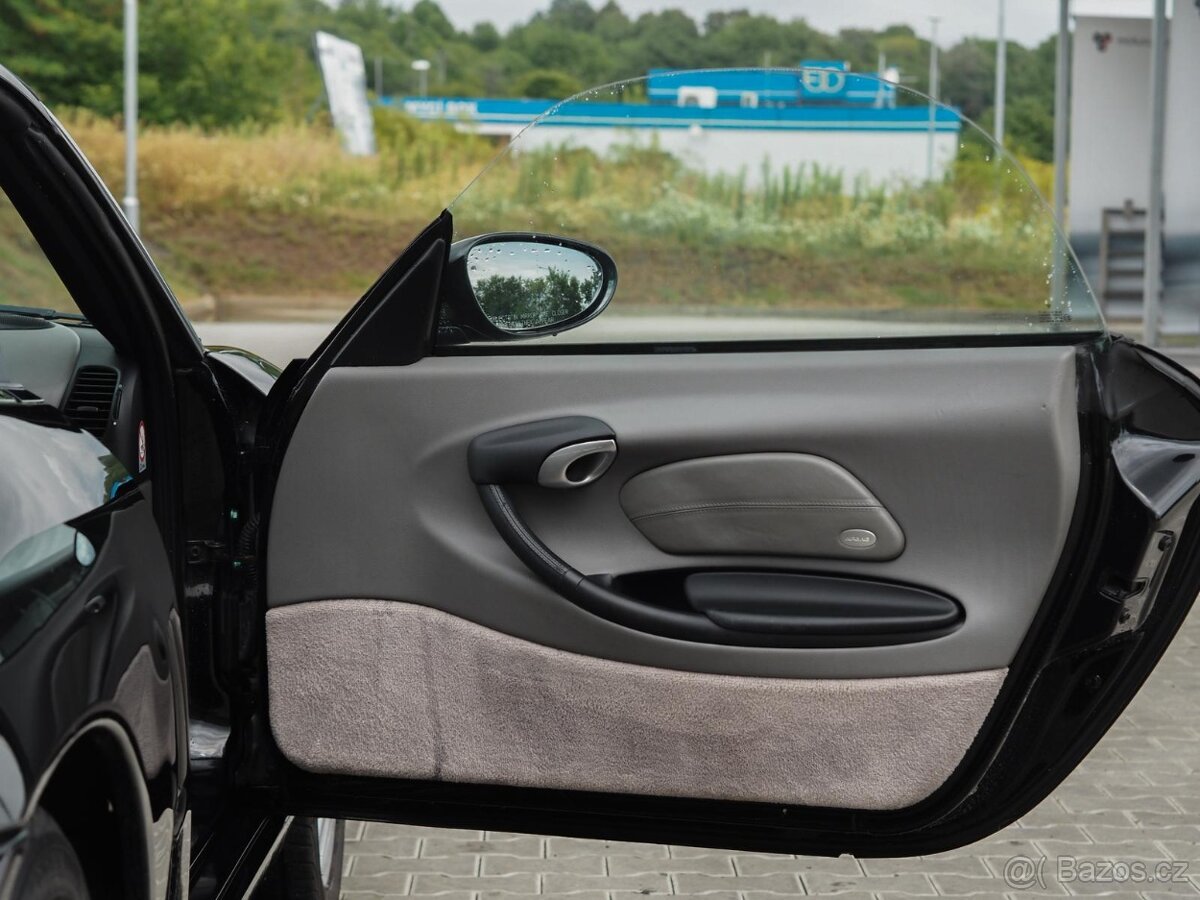 Porsche Boxster 2.7 - 9