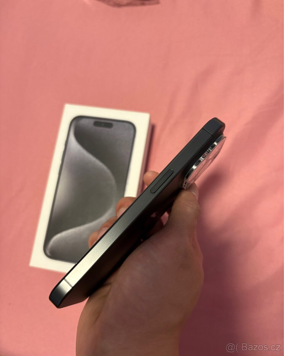 iPhone 15 Pro 128GB – Black Titanium – TOP STAV - 9