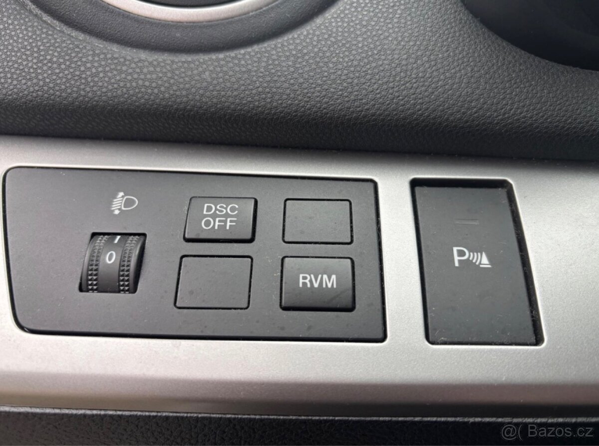 MAZDA 3 1.6 77 KW 90TH ANNIVERSARY - BENZÍN - 9