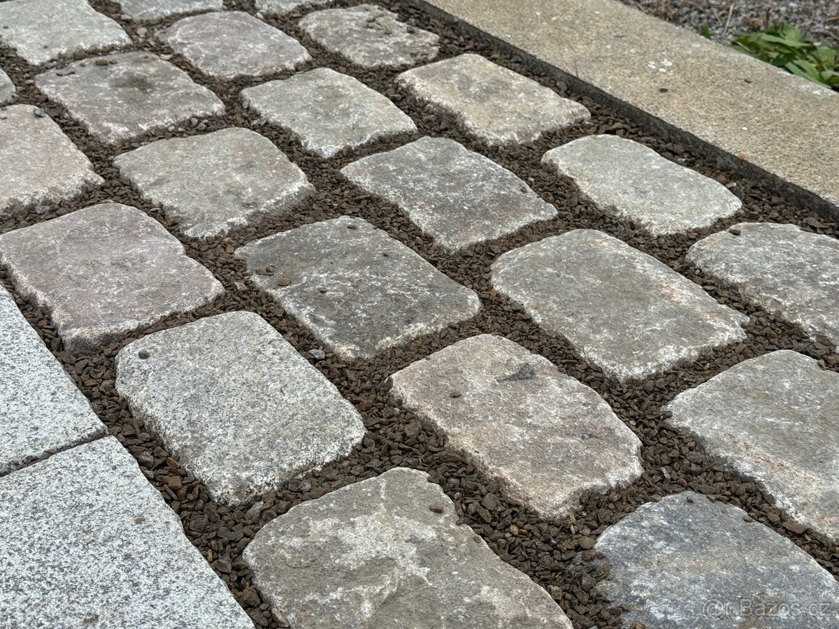 Staré dlažební kostky - 9