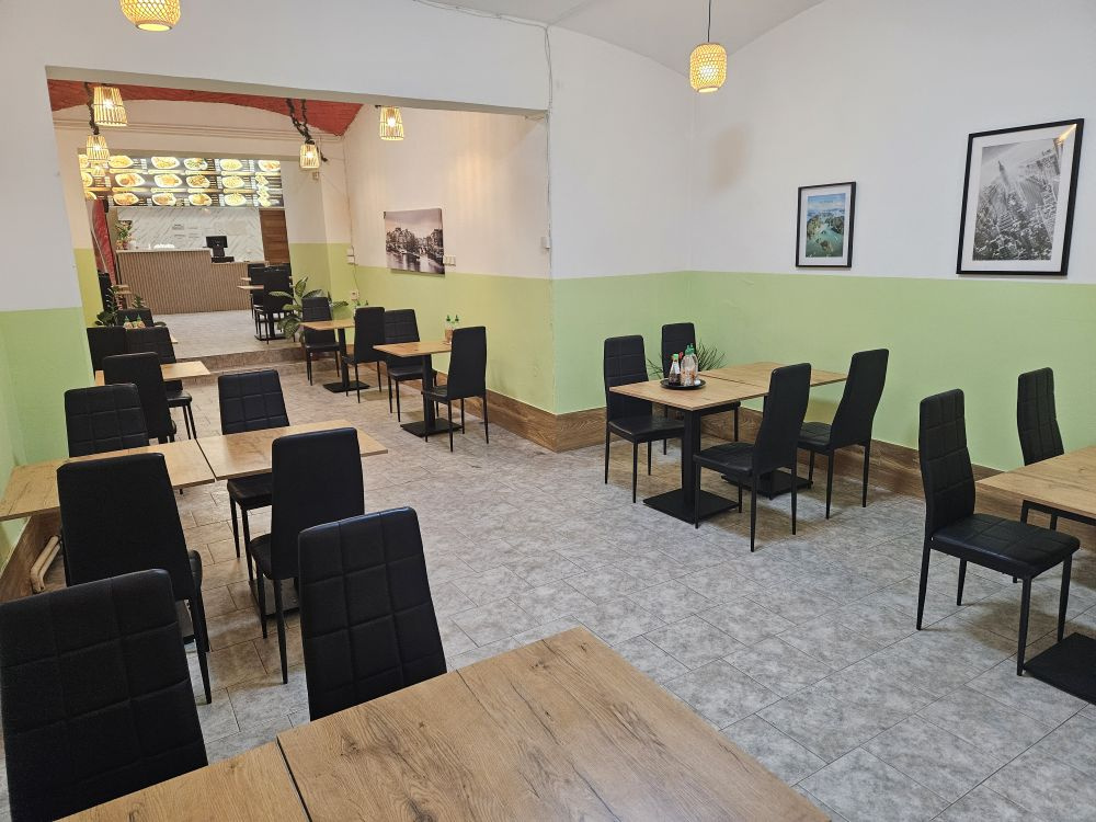 Pronájem provozovny v centru města - 9