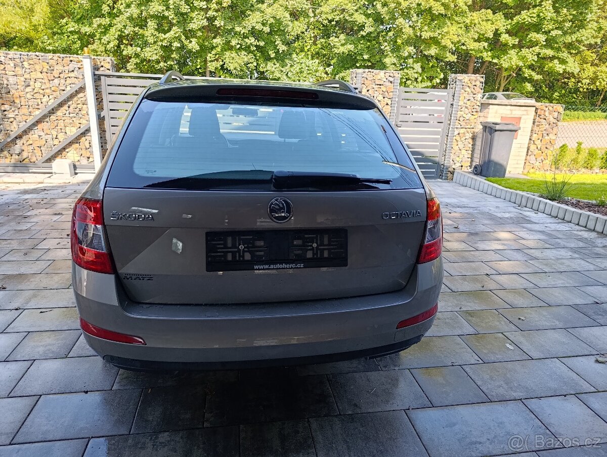 Škoda Octavia III 1.2 TSI Ambition - 9