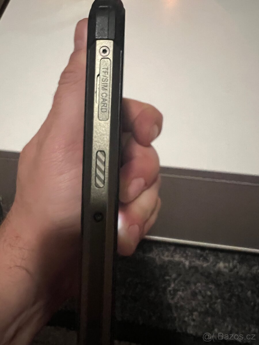 IGET Blackview GBV6100 3GB/16GB,Black(odolný) - 9