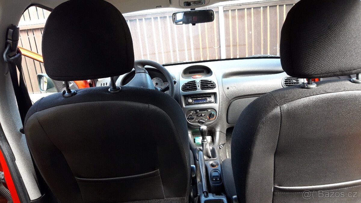 Servisované auto s historií - 9