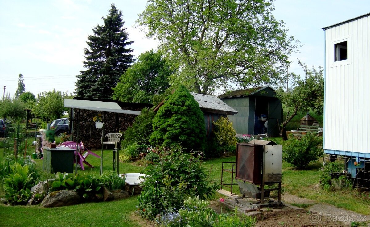 Zahrada 709m², Červený Kostelec - Halašov - 9