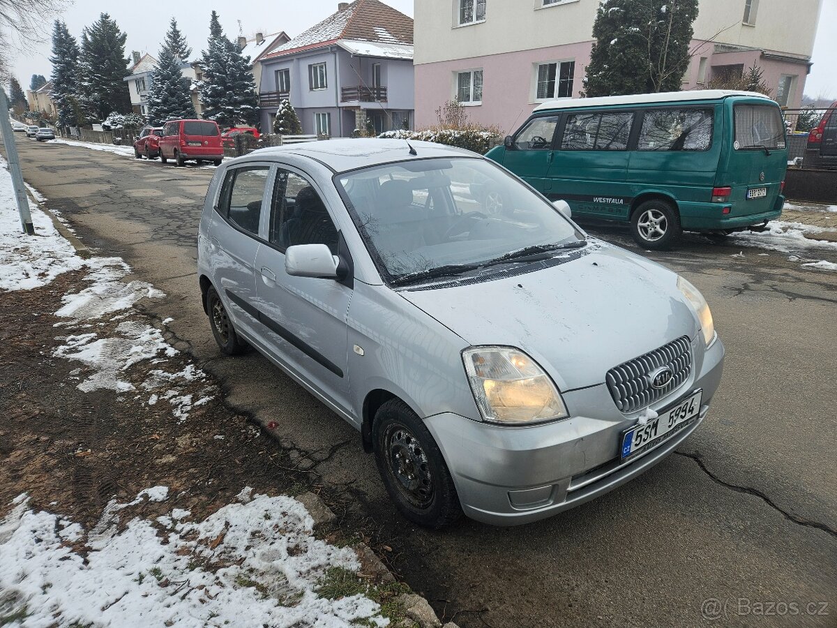 Kia Picanto 1,0 - 9