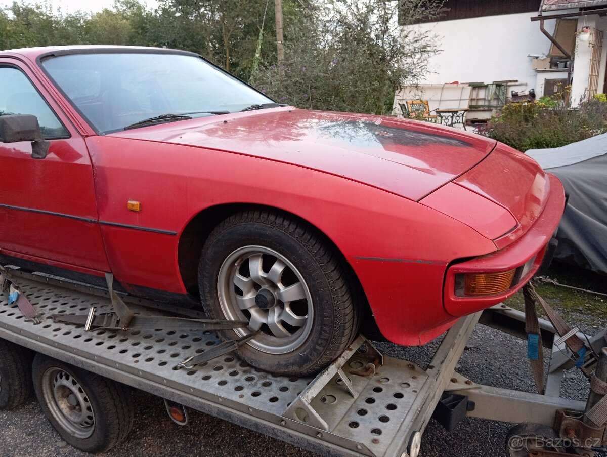 Porsche 924 - 9