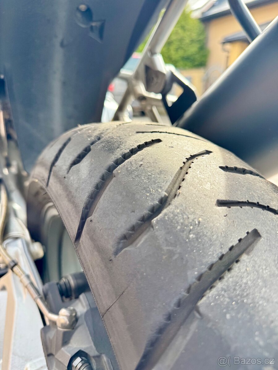 BMW R 1200 GS LC - 9