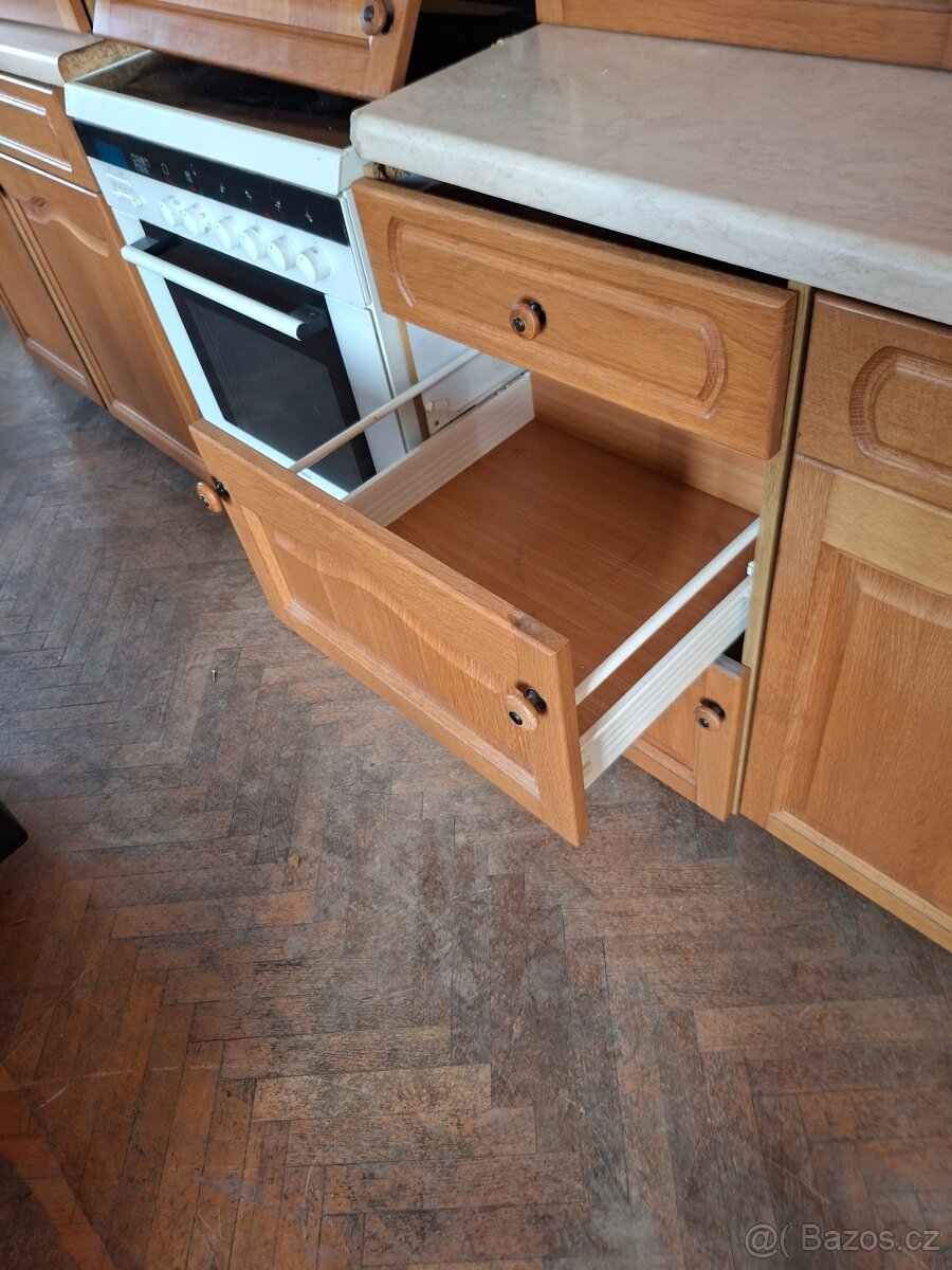 Kuchyňska linka v masivu - 9
