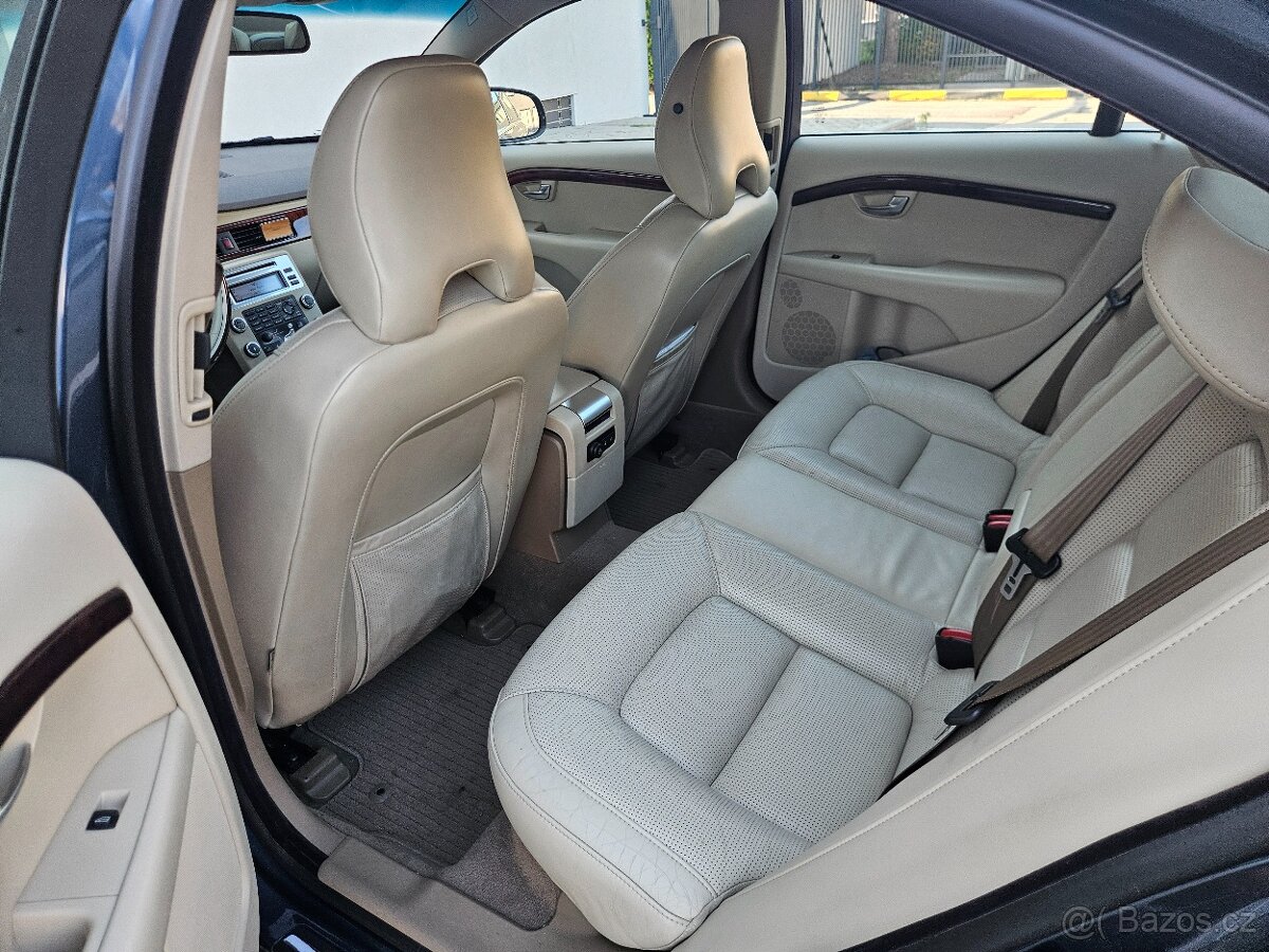 Volvo s80 V8 summum geartroni - 9