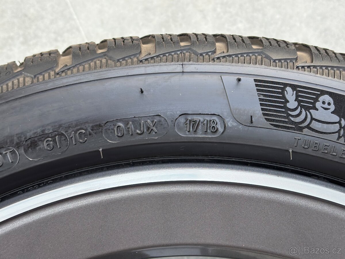 Zimní Cls53 alu Mercedes R19 5x112 8J Et10 8J ET33 - 9