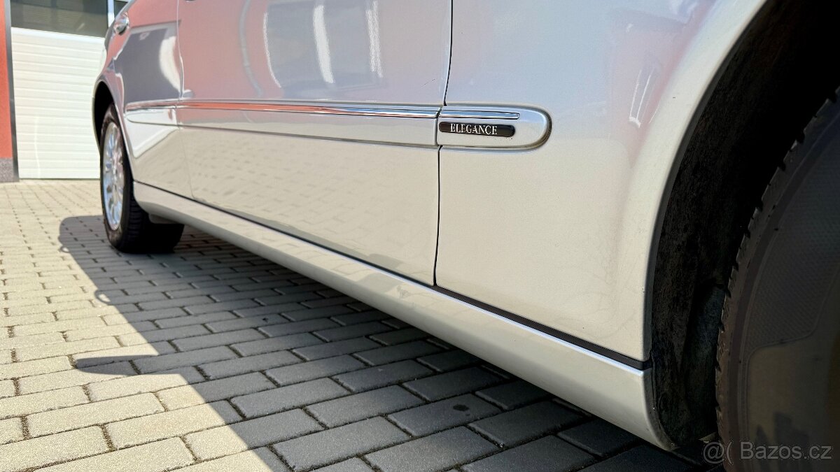 Mercedes-Benz Třídy E //220CDi//110kW//ELEGANCE//TOP STAV// - 9