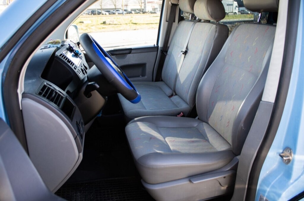 Volkswagen Transporter 1.9 TDI, 75kW (2009) - 9