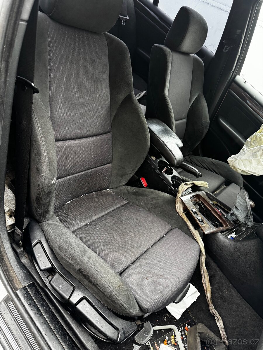 Bmw e46 sedan sport interiér - 9