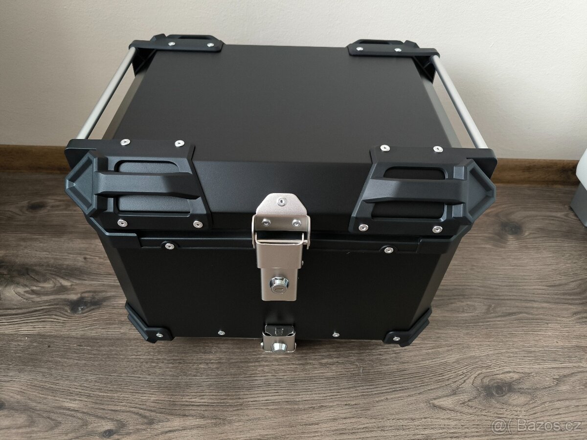 Zadní motokufr TopCase 55L hliníkový černý - 9
