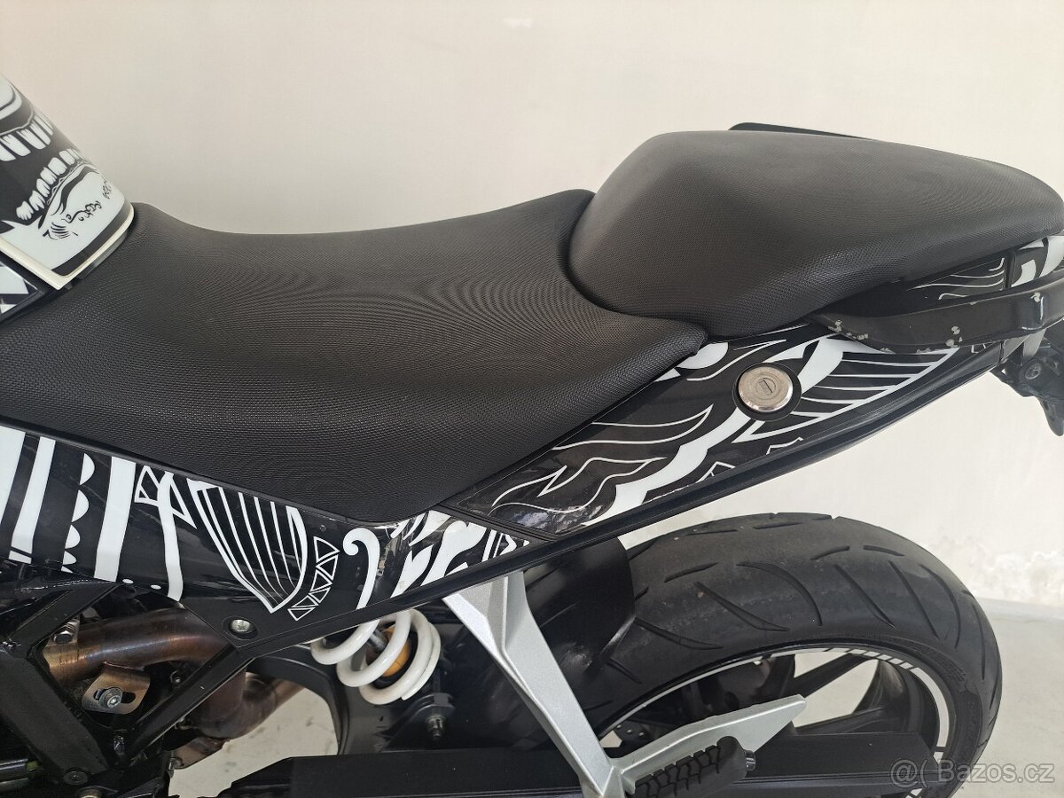 KTM 125 Duke ABS - 9